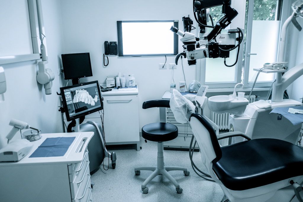 Studio dentistico dr. Massimo Pedrinazzi